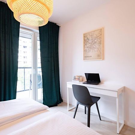 Apartamenty Niedaleko Dworca Od Wroclawapartament-Pl Buitenkant foto