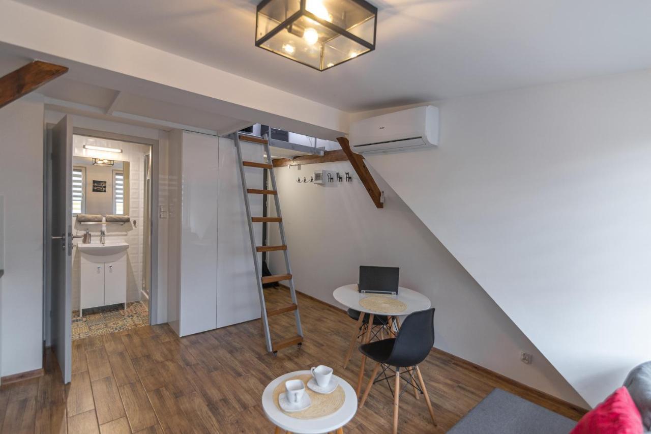 Apartamenty Niedaleko Dworca Od Wroclawapartament-Pl Buitenkant foto