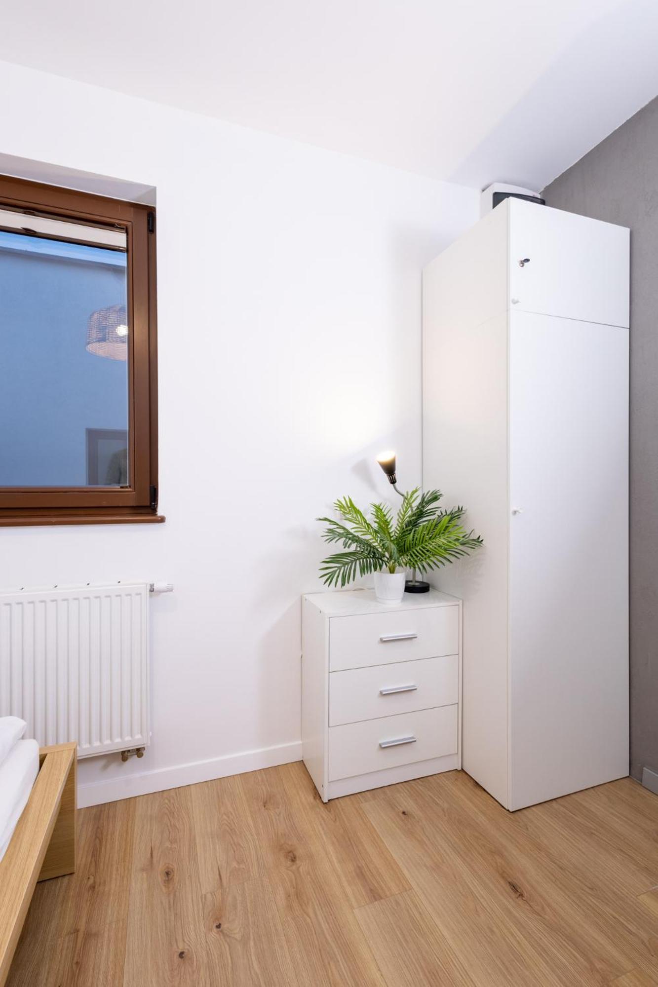 Apartamenty Niedaleko Dworca Od Wroclawapartament-Pl Buitenkant foto